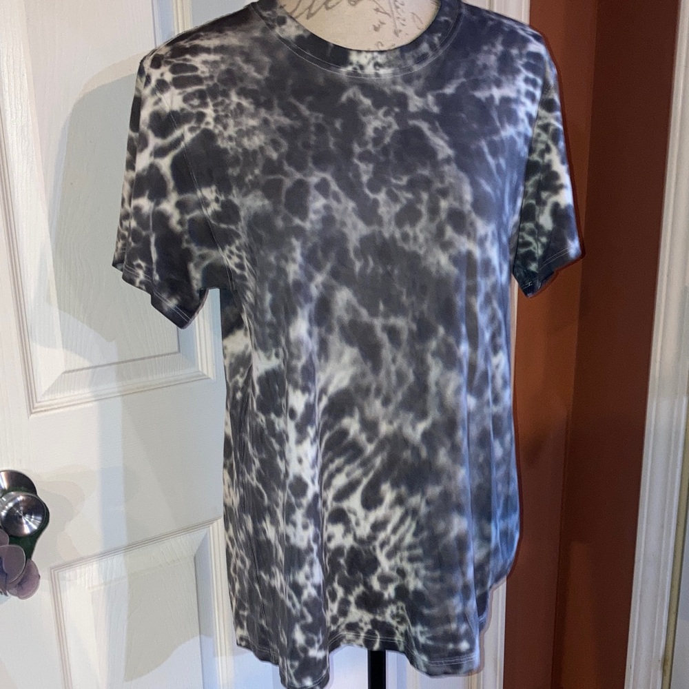 Lululemon All Yours Tie Dye Short Sleeve Athleticwear Athleisure T-Shirt Top 6 - Picture 2 of 6